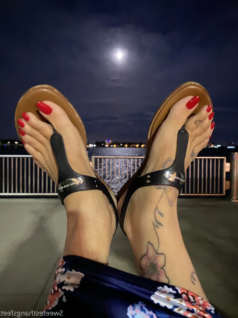 Goddess Rhonda [ sweetesthangsfeet ] Onlyfans leaked photo 7041030 on Hotleaks.tv