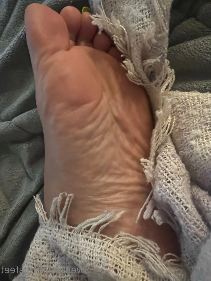 Goddess Rhonda [ sweetesthangsfeet ] Onlyfans leaked photo 7042590 on Hotleaks.tv