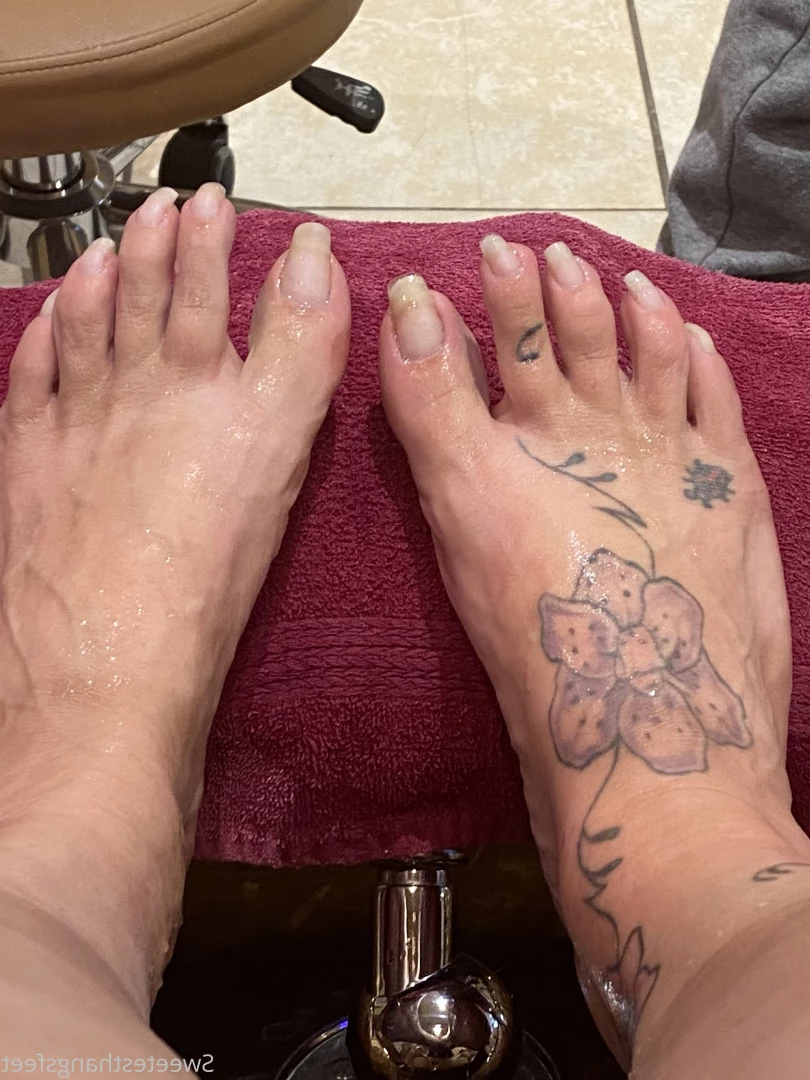 Goddess Rhonda [ sweetesthangsfeet ] Onlyfans leaked photo 7042862 on Hotleaks.tv