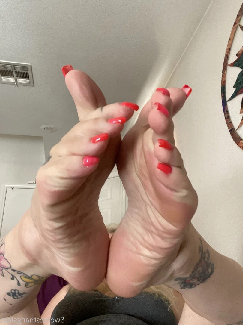 Goddess Rhonda [ sweetesthangsfeet ] Onlyfans leaked photo 7043311 on Hotleaks.tv