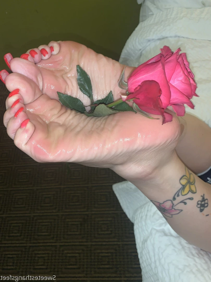 Goddess Rhonda [ sweetesthangsfeet ] Onlyfans leaked photo 7043623 on Hotleaks.tv
