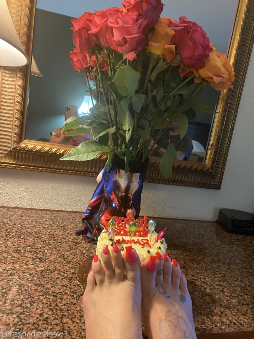 Goddess Rhonda [ sweetesthangsfeet ] Onlyfans leaked photo 7043656 on Hotleaks.tv