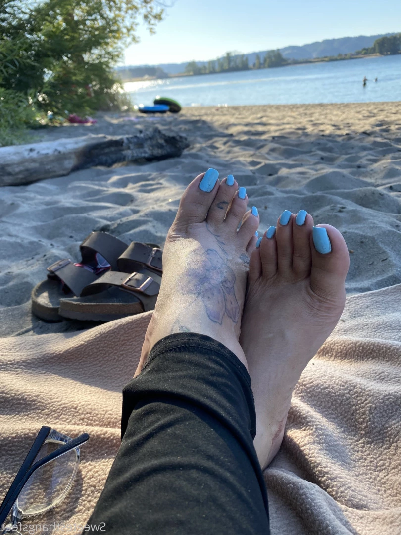 Goddess Rhonda [ sweetesthangsfeet ] Onlyfans leaked photo 7044213 on Hotleaks.tv