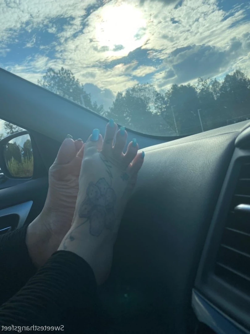 Goddess Rhonda [ sweetesthangsfeet ] Onlyfans leaked photo 7045616 on Hotleaks.tv