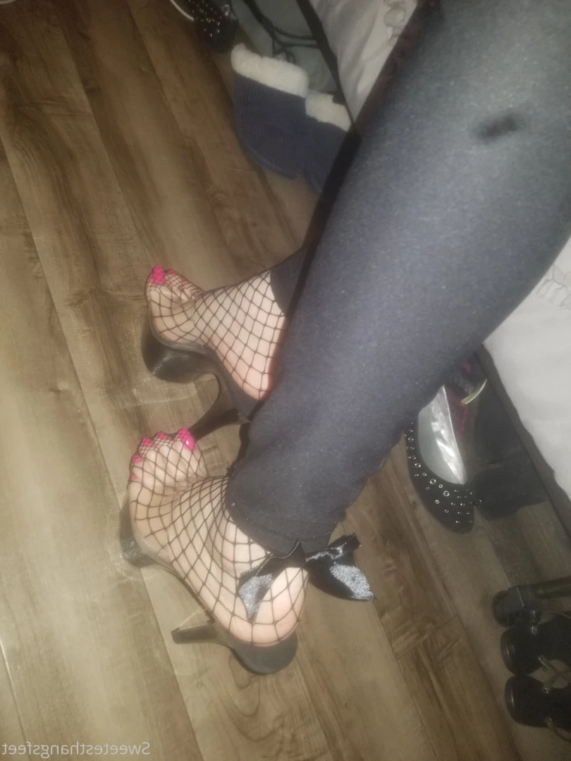Goddess Rhonda [ sweetesthangsfeet ] Onlyfans leaked photo 7046291 on Hotleaks.tv