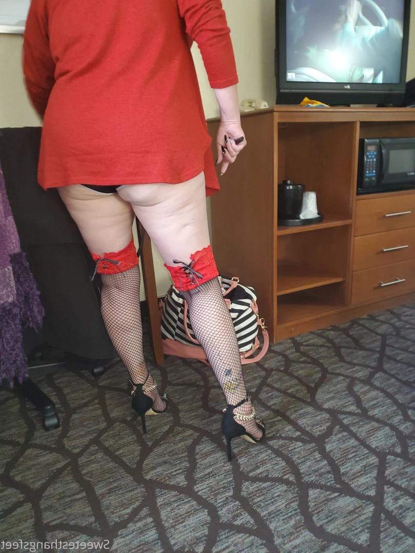 Goddess Rhonda [ sweetesthangsfeet ] Onlyfans leaked photo 7046365 on Hotleaks.tv