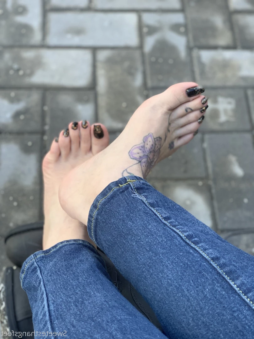 Goddess Rhonda [ sweetesthangsfeet ] Onlyfans leaked photo 7047830 on Hotleaks.tv