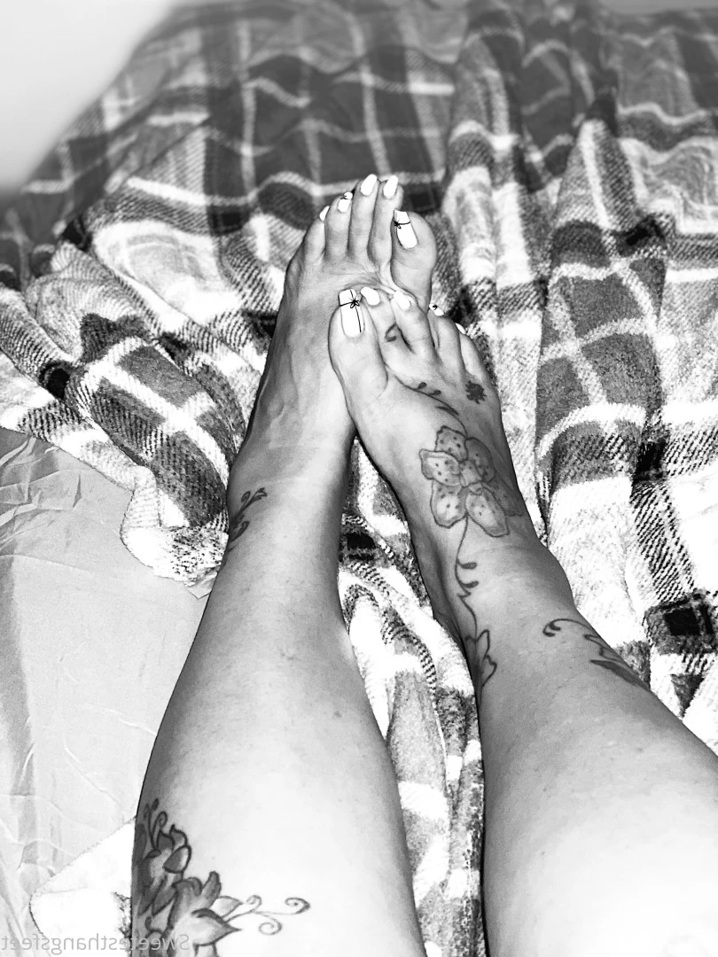 Goddess Rhonda [ sweetesthangsfeet ] Onlyfans leaked photo 7048049 on Hotleaks.tv