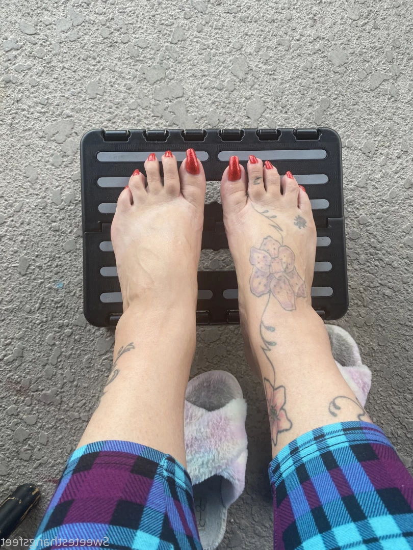 Goddess Rhonda [ sweetesthangsfeet ] Onlyfans leaked photo 7048887 on Hotleaks.tv