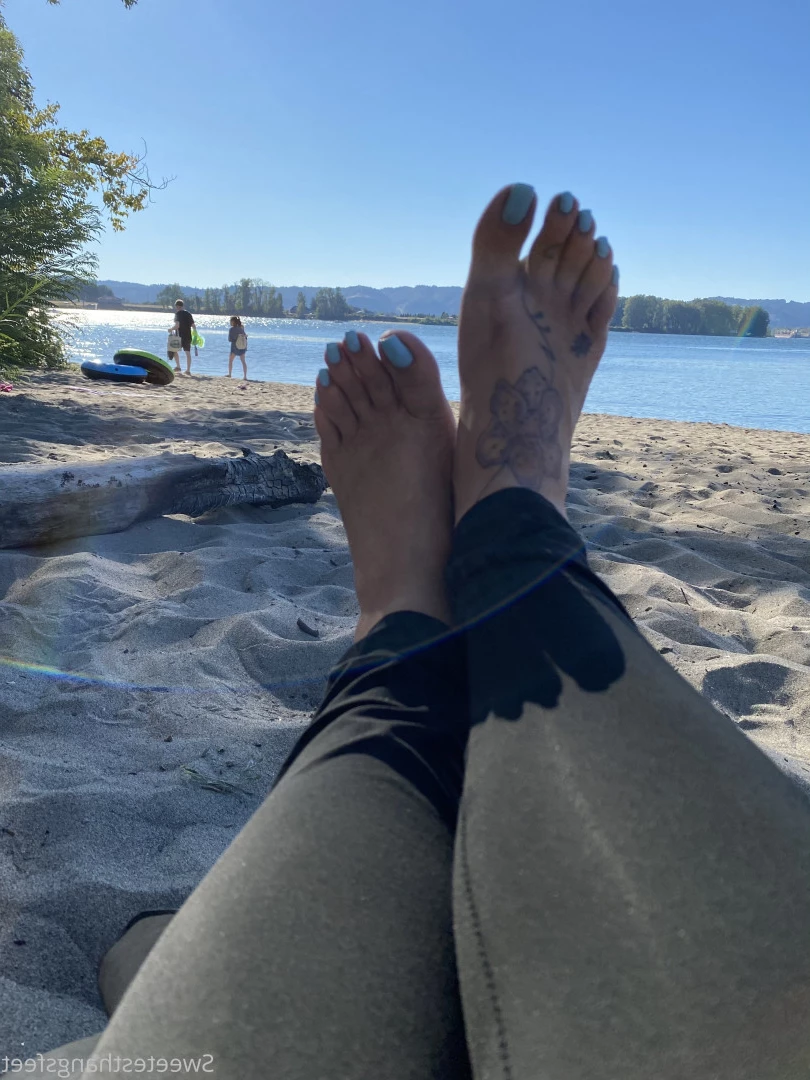 Goddess Rhonda [ sweetesthangsfeet ] Onlyfans leaked photo 7049823 on Hotleaks.tv