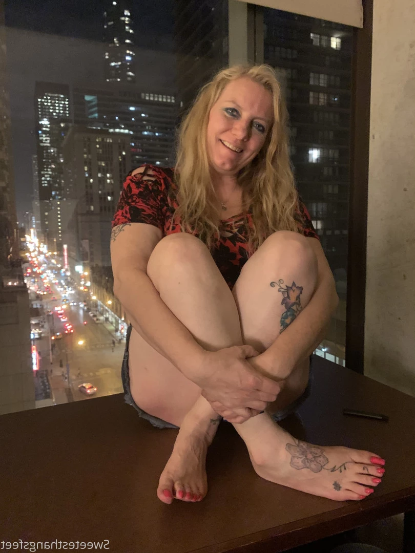 Goddess Rhonda [ sweetesthangsfeet ] Onlyfans leaked photo 7051062 on Hotleaks.tv