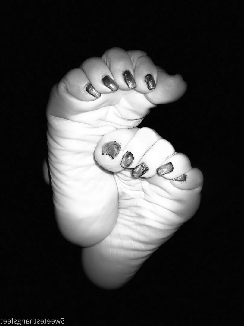 Goddess Rhonda [ sweetesthangsfeet ] Onlyfans leaked photo 7051397 on Hotleaks.tv