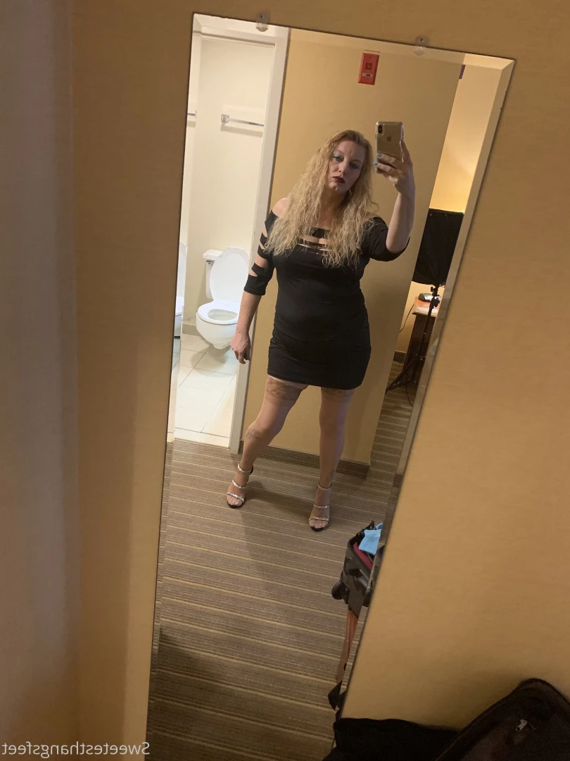 Goddess Rhonda [ sweetesthangsfeet ] Onlyfans leaked photo 7051571 on Hotleaks.tv