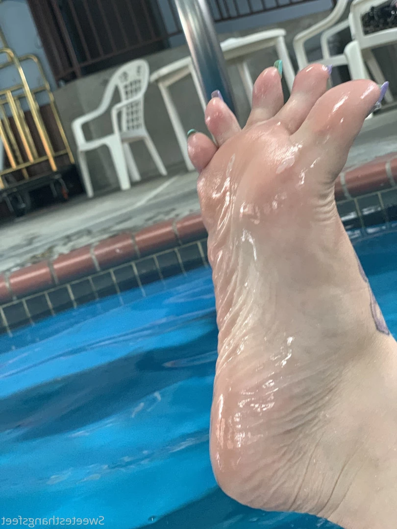 Goddess Rhonda [ sweetesthangsfeet ] Onlyfans leaked photo 7052240 on Hotleaks.tv