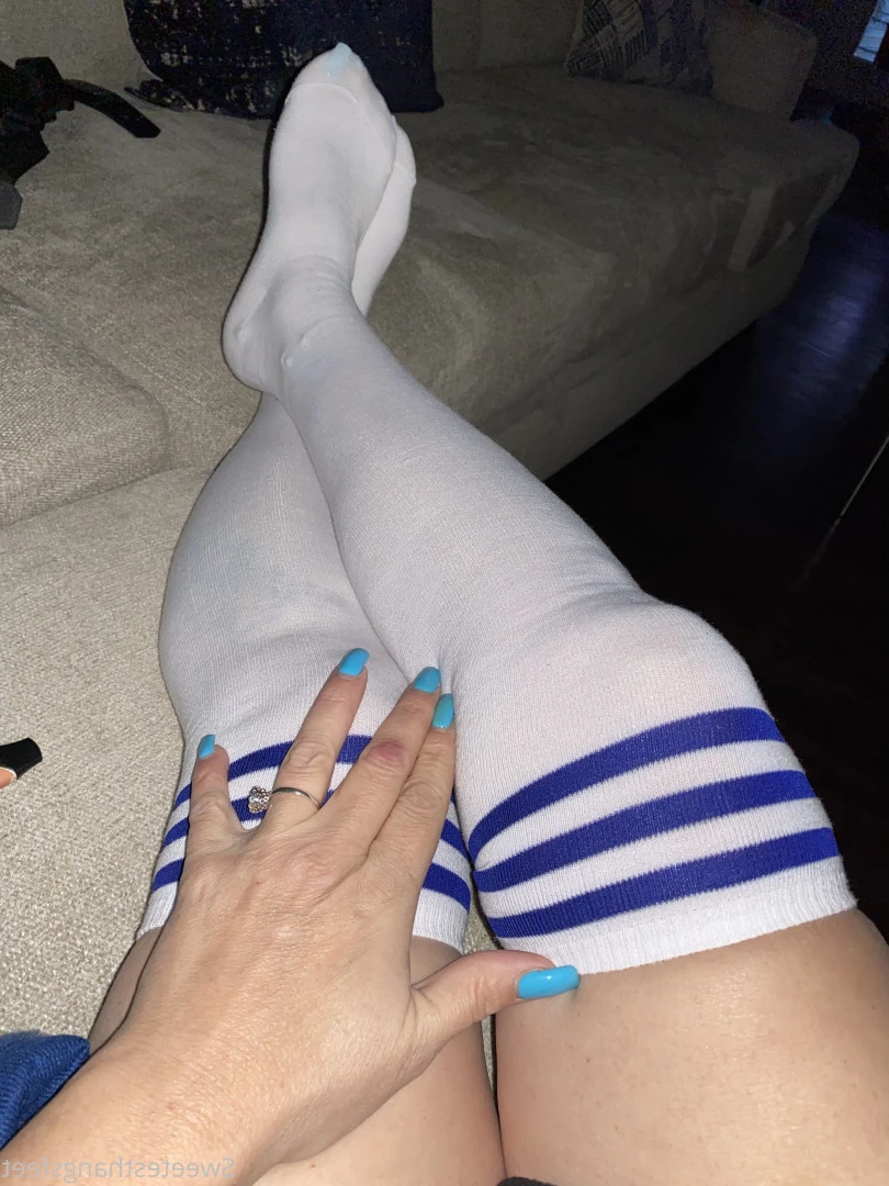 Goddess Rhonda [ sweetesthangsfeet ] Onlyfans leaked photo 7052250 on Hotleaks.tv