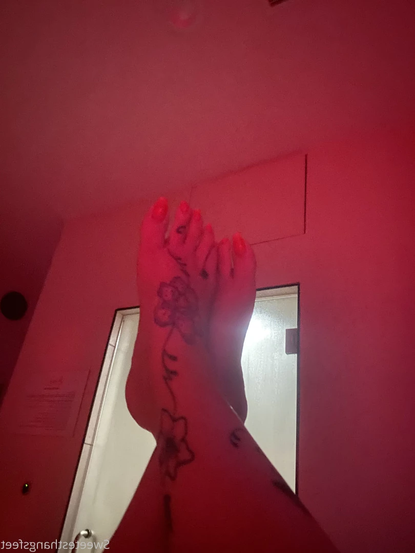 Goddess Rhonda [ sweetesthangsfeet ] Onlyfans leaked photo 7052363 on Hotleaks.tv