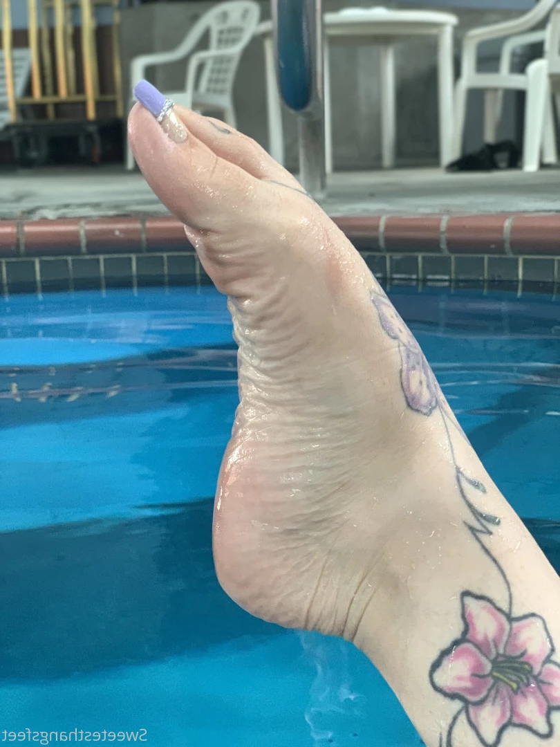 Goddess Rhonda [ sweetesthangsfeet ] Onlyfans leaked photo 7053378 on Hotleaks.tv