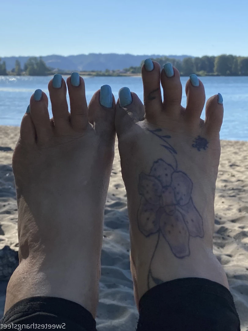 Goddess Rhonda [ sweetesthangsfeet ] Onlyfans leaked photo 7055093 on Hotleaks.tv