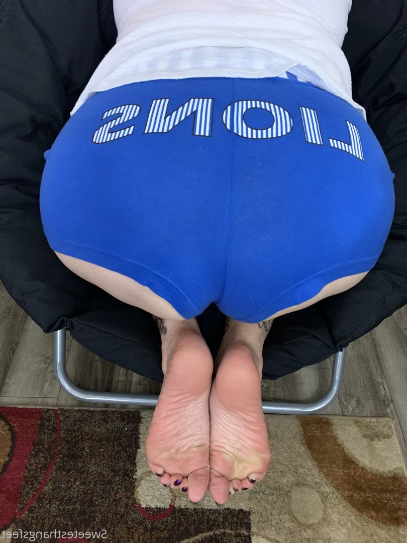 Goddess Rhonda [ sweetesthangsfeet ] Onlyfans leaked photo 7055198 on Hotleaks.tv
