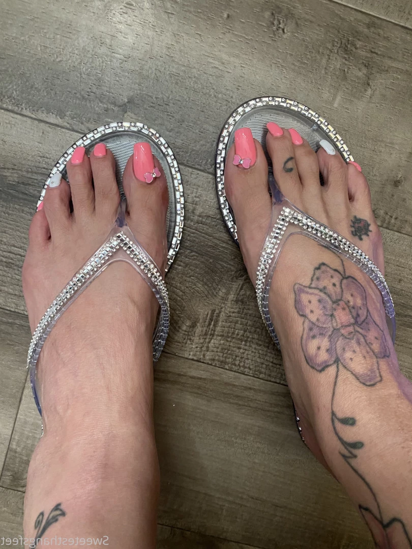Goddess Rhonda [ sweetesthangsfeet ] Onlyfans leaked photo 7056475 on Hotleaks.tv