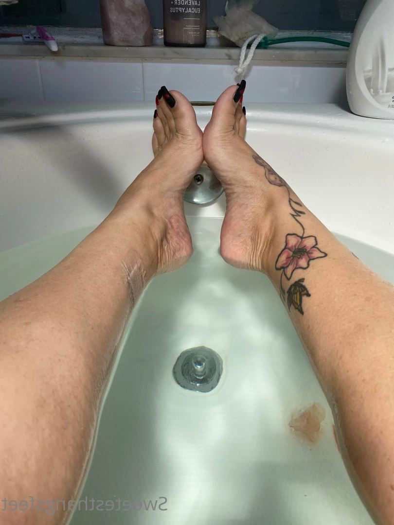 Goddess Rhonda [ sweetesthangsfeet ] Onlyfans leaked photo 7056552 on Hotleaks.tv
