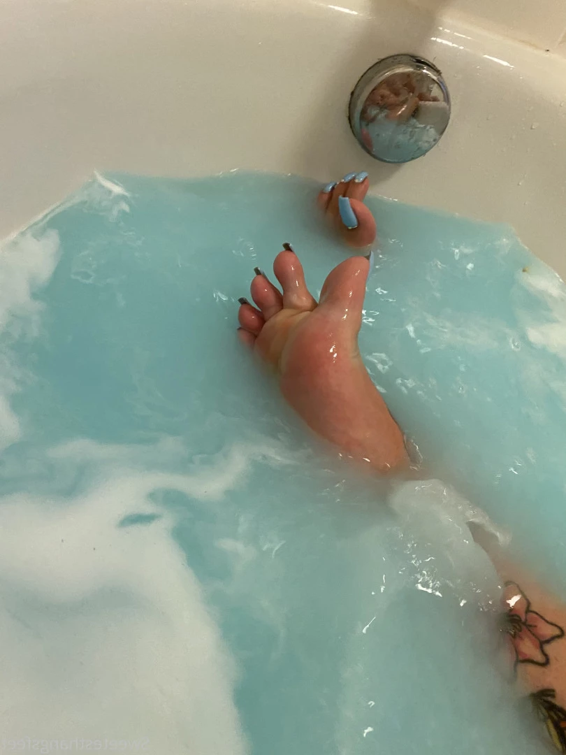Goddess Rhonda [ sweetesthangsfeet ] Onlyfans leaked photo 7056599 on Hotleaks.tv