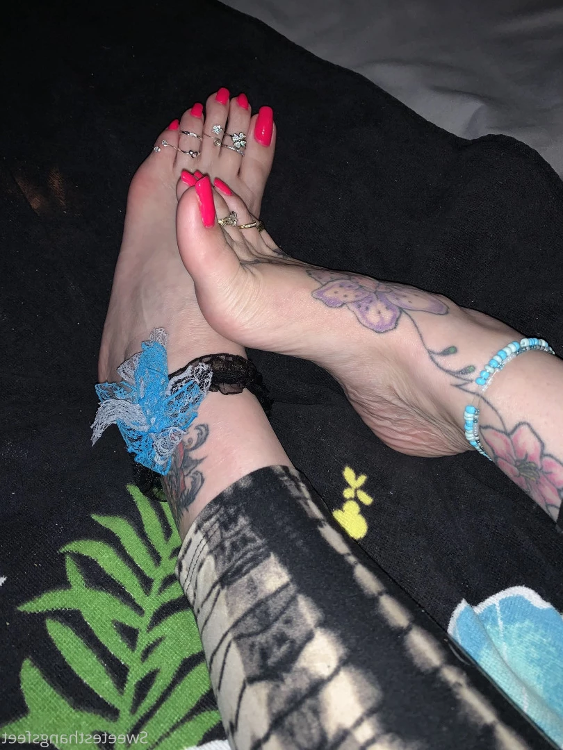 Goddess Rhonda [ sweetesthangsfeet ] Onlyfans leaked photo 7056865 on Hotleaks.tv