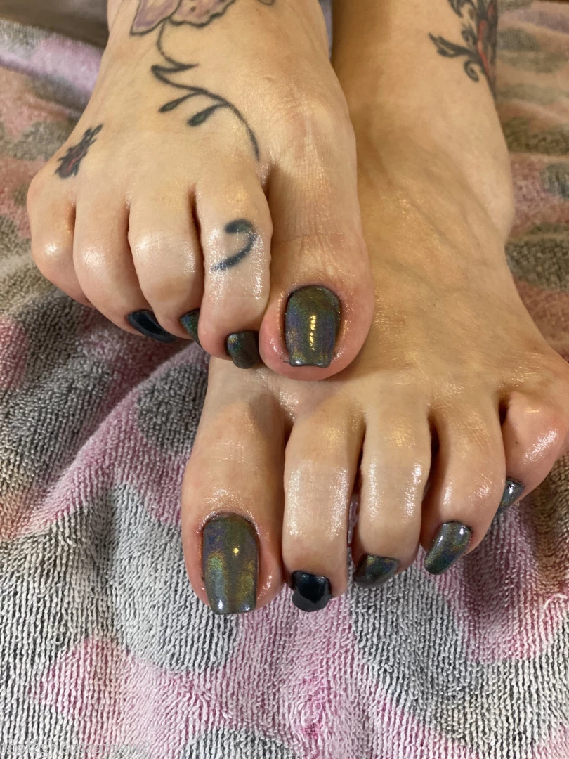 Goddess Rhonda [ sweetesthangsfeet ] Onlyfans leaked photo 7057191 on Hotleaks.tv