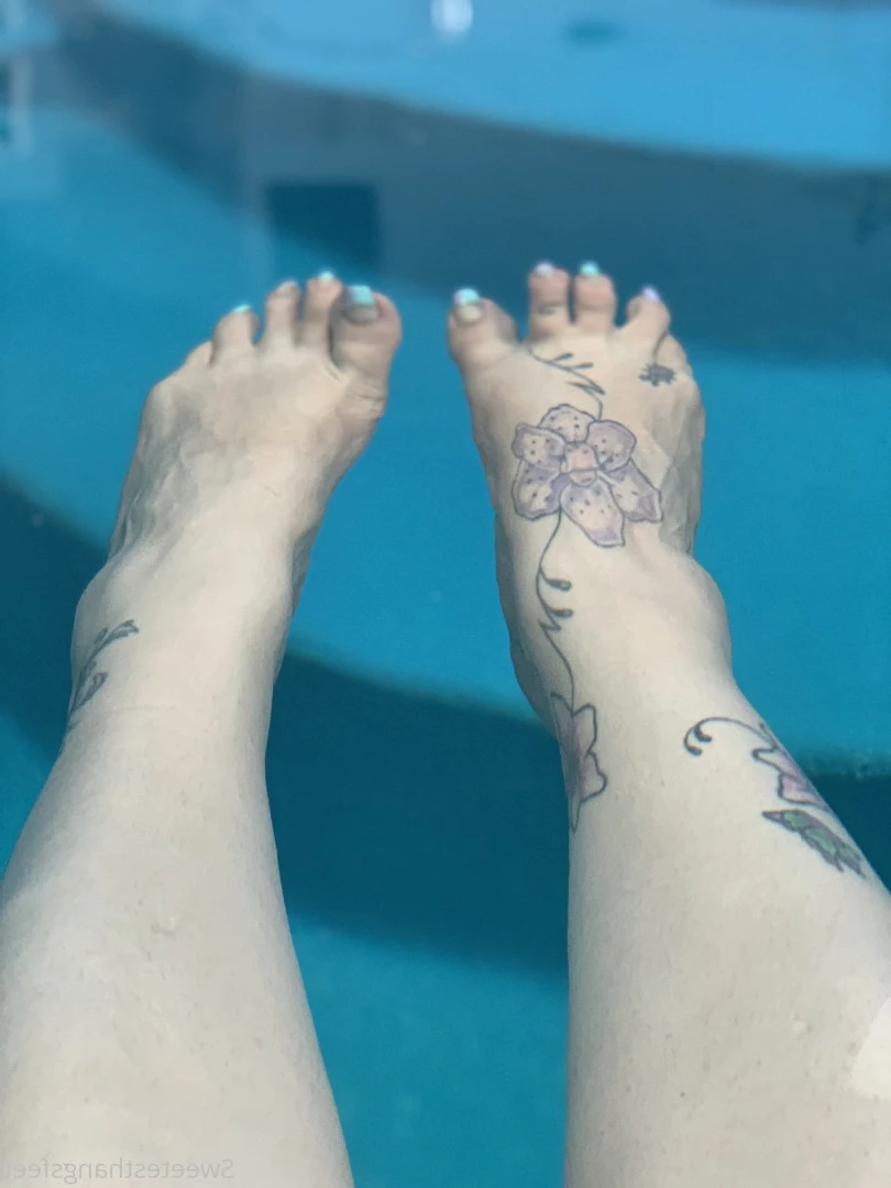 Goddess Rhonda [ sweetesthangsfeet ] Onlyfans leaked photo 7058351 on Hotleaks.tv