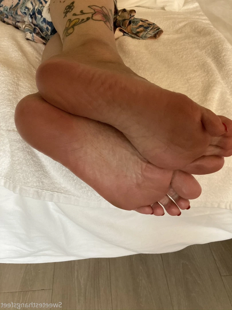 Goddess Rhonda [ sweetesthangsfeet ] Onlyfans leaked photo 7059379 on Hotleaks.tv