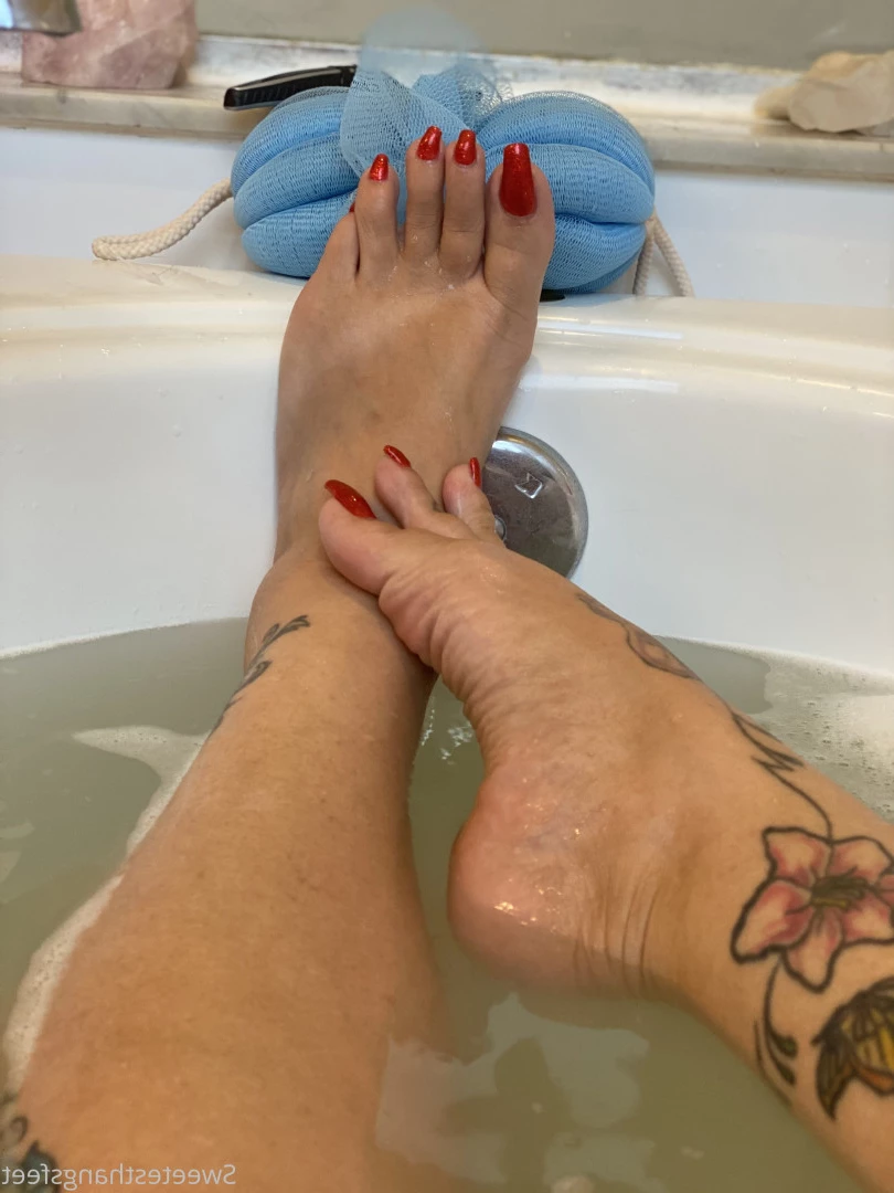 Goddess Rhonda [ sweetesthangsfeet ] Onlyfans leaked photo 7059807 on Hotleaks.tv
