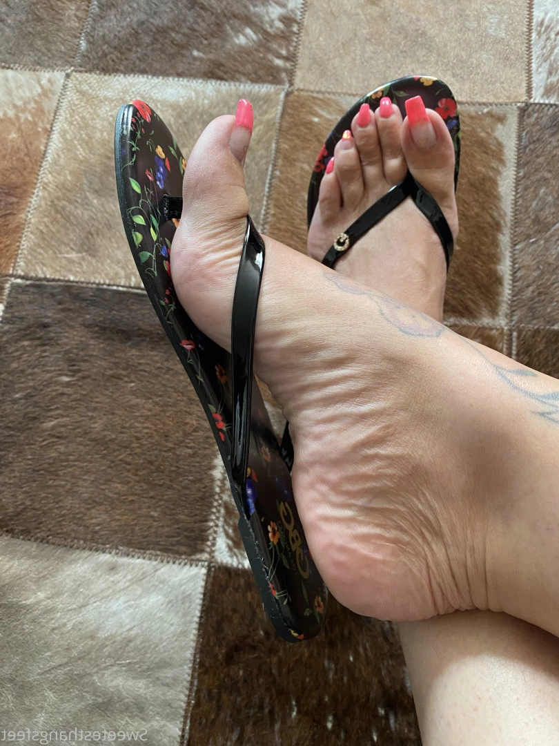 Goddess Rhonda [ sweetesthangsfeet ] Onlyfans leaked photo 7060899 on Hotleaks.tv