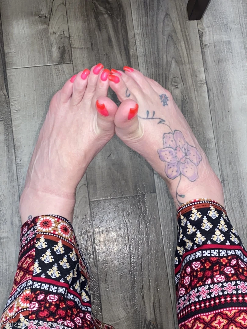 Goddess Rhonda [ sweetesthangsfeet ] Onlyfans leaked photo 7061901 on Hotleaks.tv