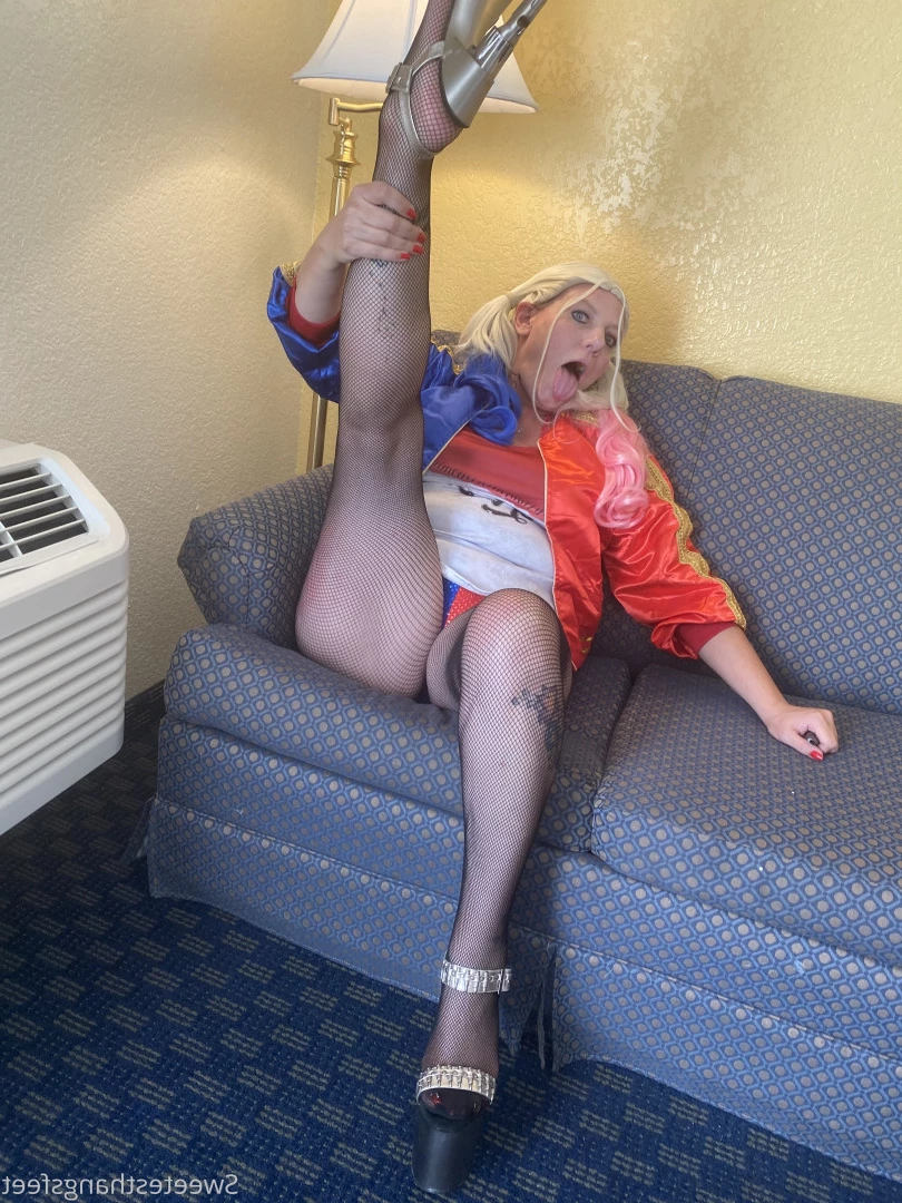 Goddess Rhonda [ sweetesthangsfeet ] Onlyfans leaked photo 7061992 on Hotleaks.tv
