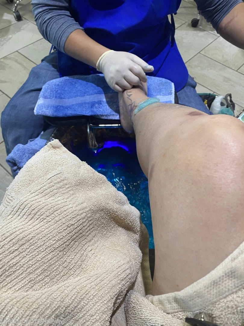 Goddess Rhonda [ sweetesthangsfeet ] Onlyfans leaked photo 7063599 on Hotleaks.tv