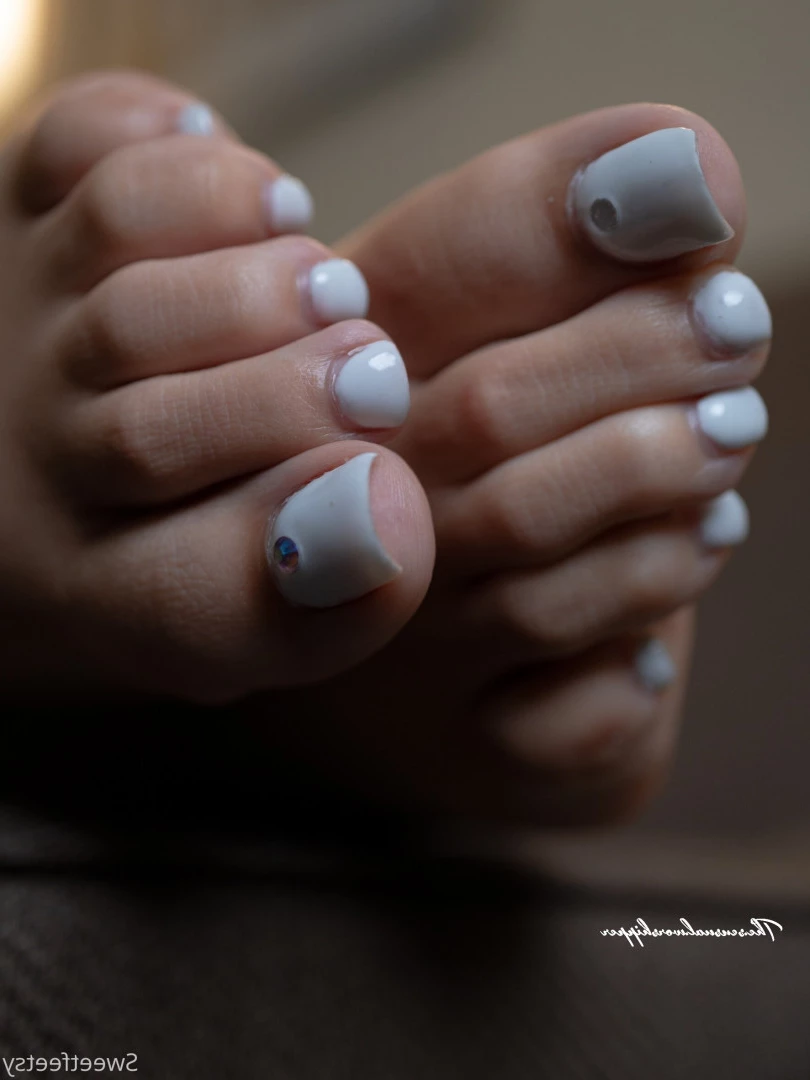 Sweetfeetsy VIP❀ Top 3.5% [ sweetfeetsy ] Onlyfans leaked photo 6988632 on Hotleaks.tv