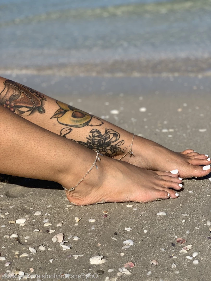 Sweetfeetsy VIP❀ Top 3.5% [ sweetfeetsy ] Onlyfans leaked photo 6994431 on Hotleaks.tv
