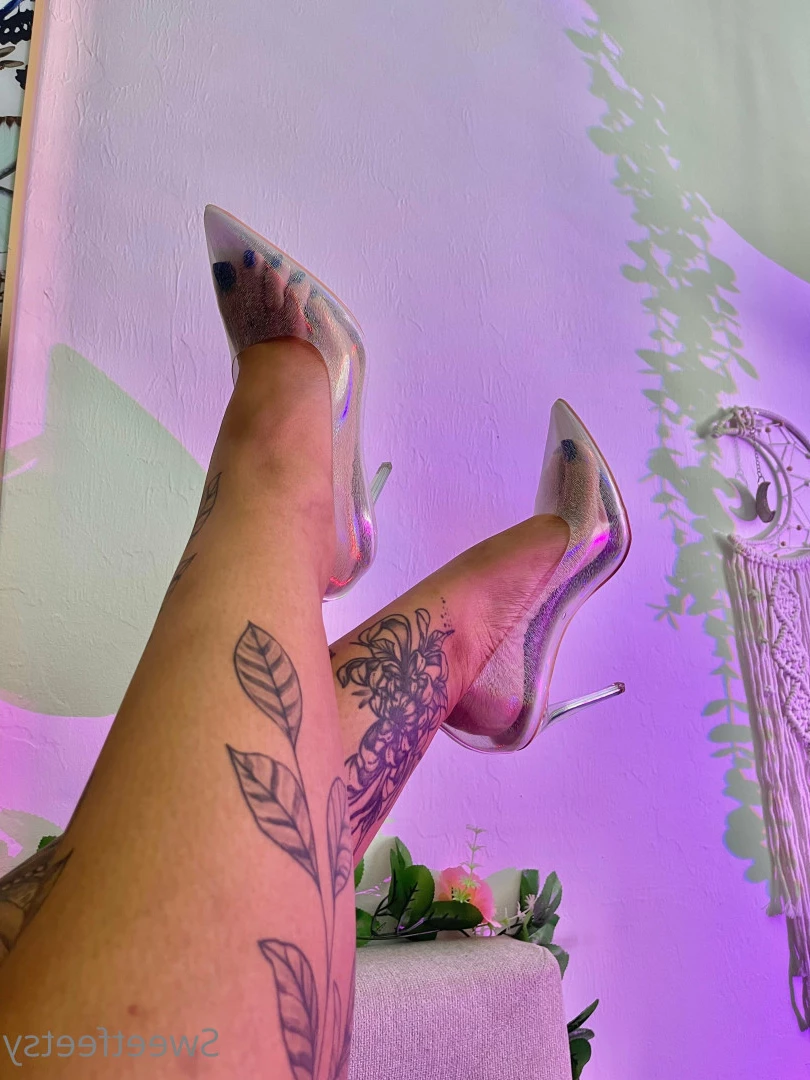 Sweetfeetsy VIP❀ Top 3.5% [ sweetfeetsy ] Onlyfans leaked photo 6996724 on Hotleaks.tv