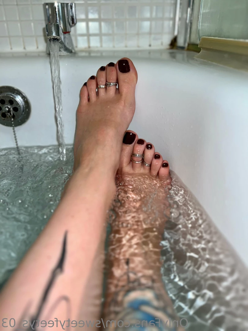Kam [ sweetyfeetys_03 ] Onlyfans leaked photo 6632798 on Hotleaks.tv