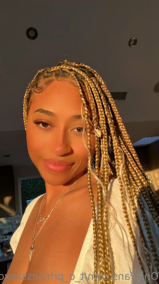 Lani [ t_o_princessxoxo ] Onlyfans leaked photo 10428306 on Hotleaks.tv