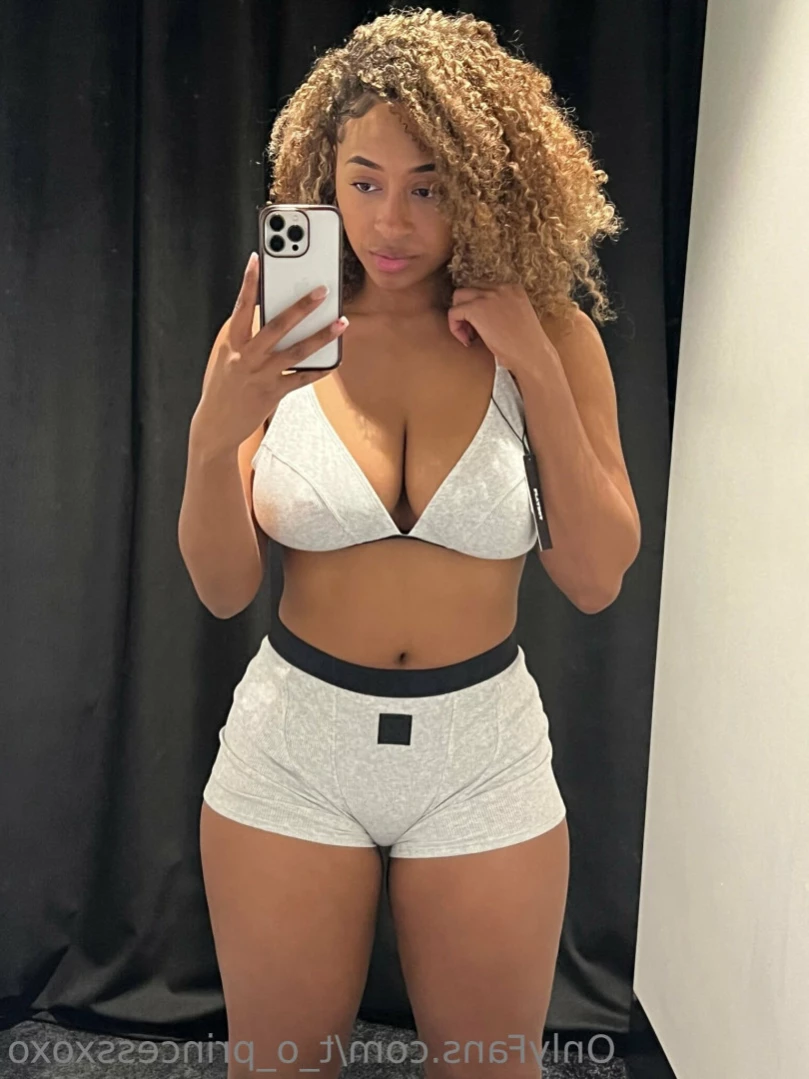 Lani [ t_o_princessxoxo ] Onlyfans leaked photo 11063047 on Hotleaks.tv