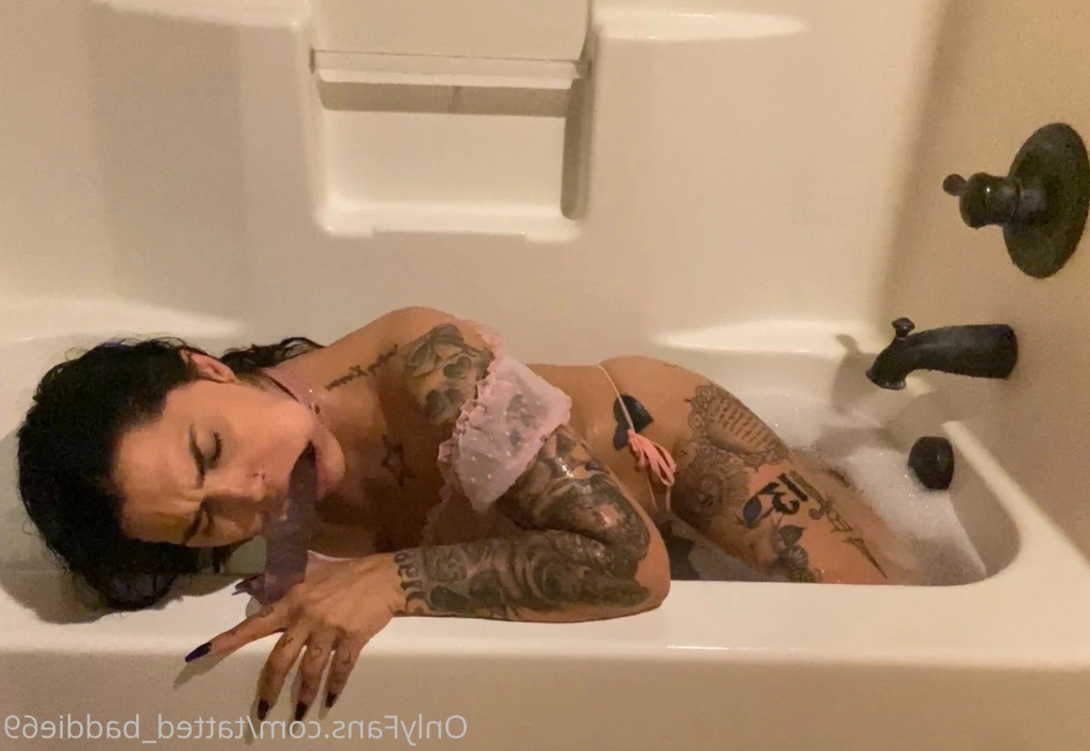 Tatted Baddie Free [ tatted_baddie69 ] Onlyfans leaked photo 6871745 on Hotleaks.tv