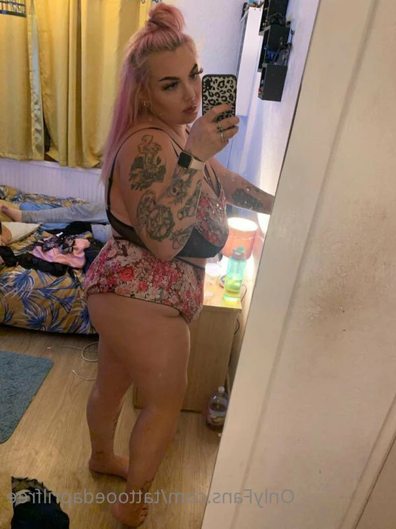 tattooedaprilfree Onlyfans leaked photo 7148003 on Hotleaks.tv