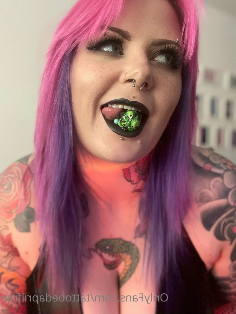 tattooedaprilfree Onlyfans leaked photo 7148071 on Hotleaks.tv