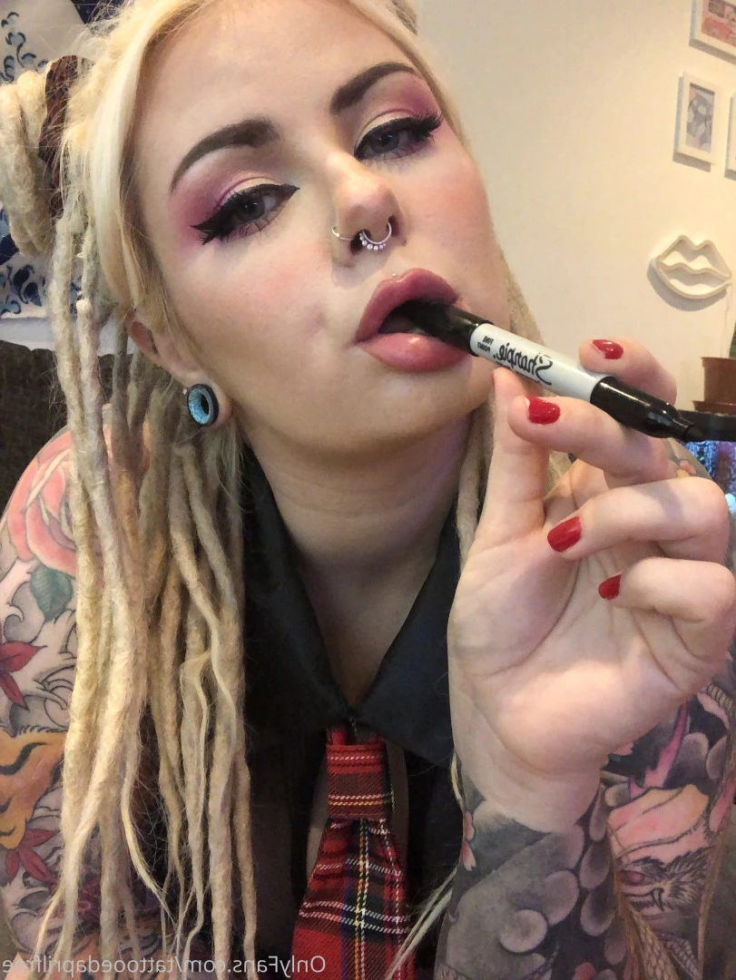 tattooedaprilfree Onlyfans leaked photo 7149201 on Hotleaks.tv