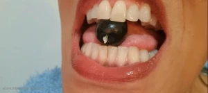 10431763