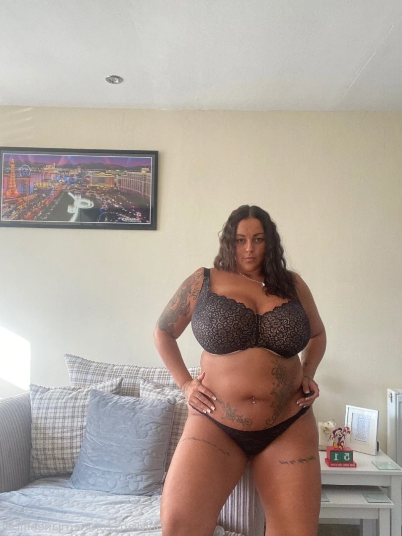 Xx Terri Jane xX [ terrijaneofficial ] Onlyfans leaked photo 6818333 on Hotleaks.tv