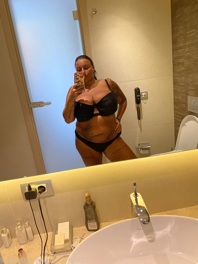 Xx Terri Jane xX [ terrijaneofficial ] Onlyfans leaked photo 6832690 on Hotleaks.tv
