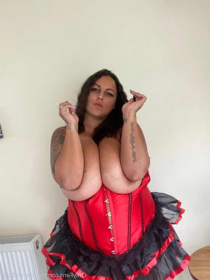 Xx Terri Jane xX [ terrijaneofficial ] Onlyfans leaked photo 6862004 on Hotleaks.tv