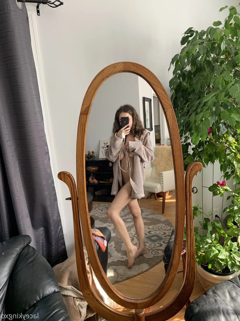  [ laceykingxo ] Onlyfans leaked photo 4618642 on Hotleaks.tv